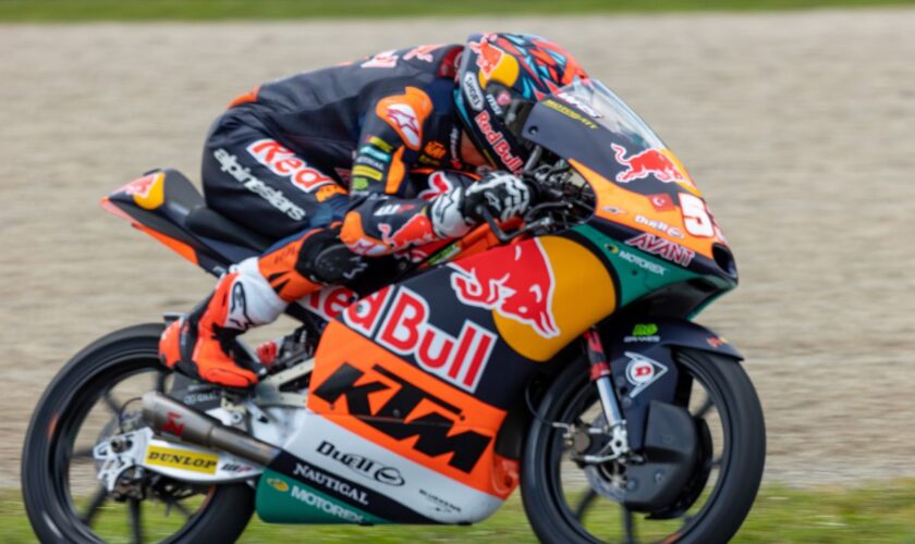 moto3,-in-germania-vince-oncu-davanti-a-sasaki