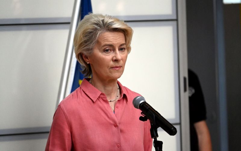 von-der-leyen-“mosca-deve-pagare-la-ricostruzione-in-ucraina”