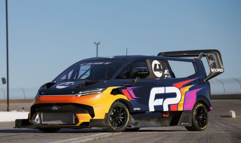 il-ford-supervan-4.2-protagonista-della-101^-pikes-peak