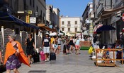 a-favignana-vietato-girare-in-costume-nel-centro-storico 