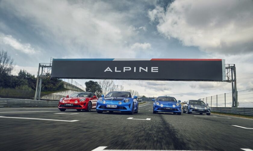 alpine-arriva-in-israele