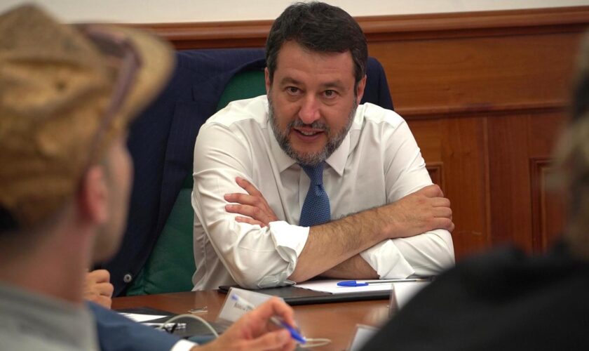 codice-della-strada,-salvini-incontra-gli-influencer