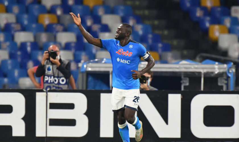 koulibaly-“napoli-puo-fare-il-bis,-spero-giocatori-restino”