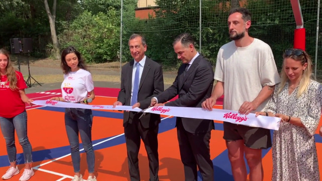 kellogg-italia,-inaugurato-un-campo-da-basket-a-milano