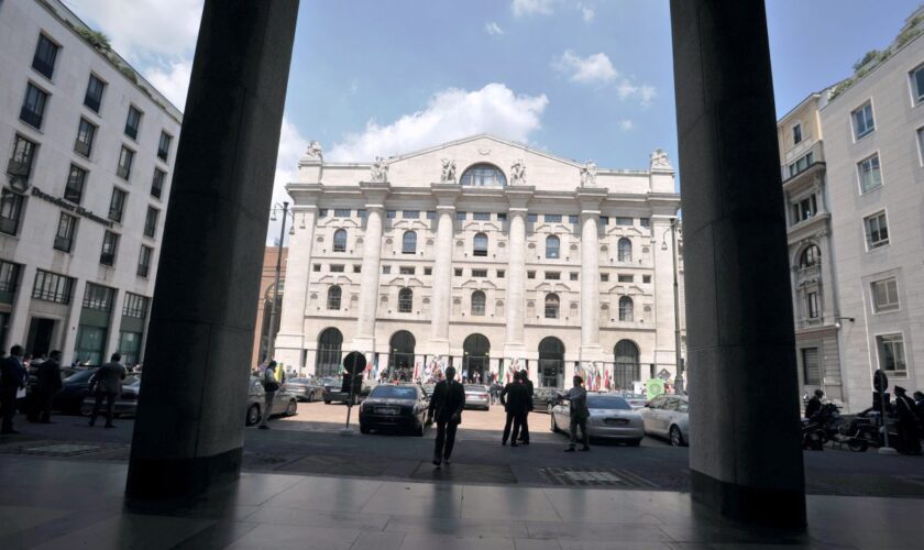 piazza-affari-apre-in-rialzo,-ftse-mib-+0,59%