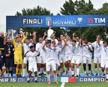 trionfo-veneto,-il-montebelluna-batte-di-misura-il-calcio-grifone-e-si-laurea-campione-d’italia-u15!