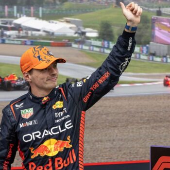 in-austria-vince-verstappen-davanti-a-leclerc-e-perez,-sainz-4°