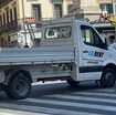 furgone-piomba-sui-tavolini-di-un-bar-in-centro-a-cagliari-[video]