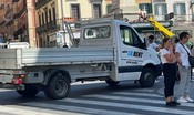 furgone-piomba-sui-tavolini-di-un-bar-in-centro-a-cagliari-[video]