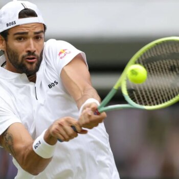 berrettini-lotta-ma-cede-in-4-set-contro-un-super-alcaraz