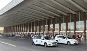 in-fila-per-un-taxi-a-roma,-attese-fino-a-oltre-2-ore 