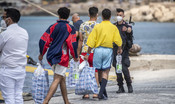 sbarchi-e-trasferimenti,-2.100-migranti-nell’hotspot-di-lampedusa