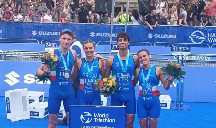 triathlon,-argento-italia-nella-mixed-relay-ai-mondiali-u23-junior