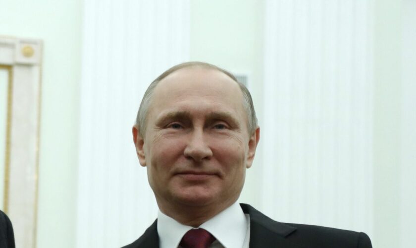 putin-“useremo-le-bombe-a-grappolo-se-kiev-le-utilizza”