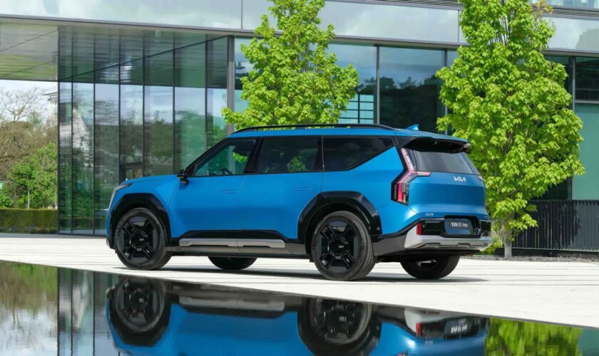 kia-ev9,-svelati-i-prezzi-di-lancio-del-suv-100%-elettrico