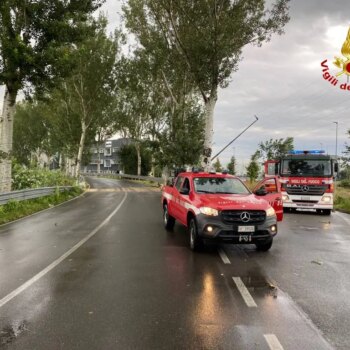 violento-temporale-nella-notte-a-milano,-morta-16enne-a-brescia