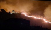 alluvioni-e-roghi,-l’italia-in-balia-del-maltempo.-inferno-in-sicilia,-brucia-segesta