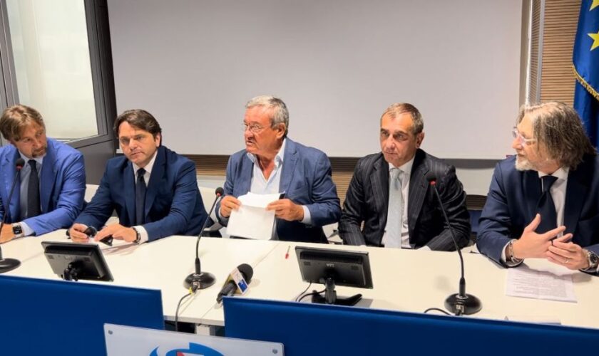 sanita-in-campania,-incontro-in-regione-voluto-da-sud-protagonista