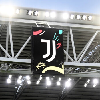 juventus-esclusa-dalle-competizioni-uefa-per-un-anno