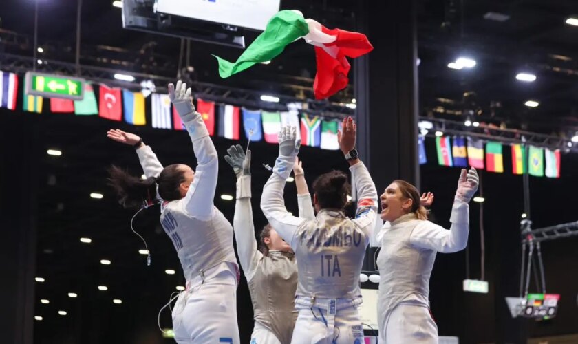 italia-oro-mondiale-nel-fioretto-donne-a-squadre