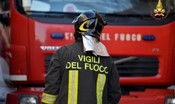 un-autosalone-e-andato-in-fiamme-vicino-a-roma,-distrutte-10-auto