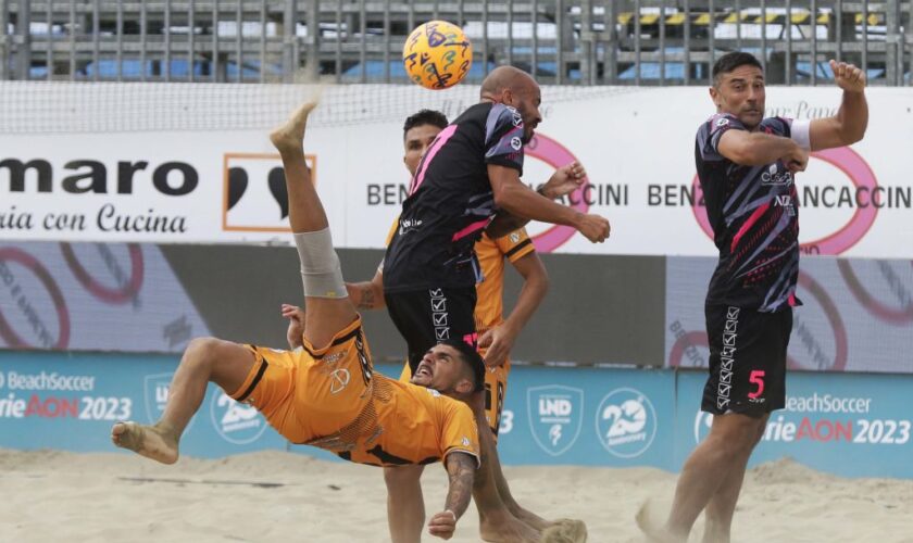 morgana-“felice-per-successo-1°-campionato-regionale-di-beach-soccer”