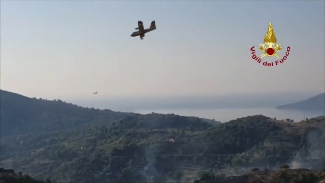 incendio-all’isola-d’elba,-le-immagini