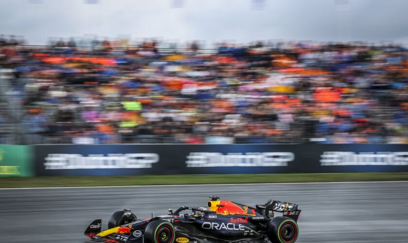 verstappen-pole-anche-in-olanda,-sainz-in-terza-fila