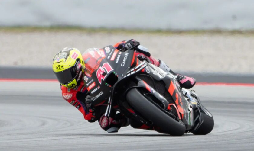 aleix-espargaro-vince-la-sprint-race-in-catalogna,-bagnaia-2^