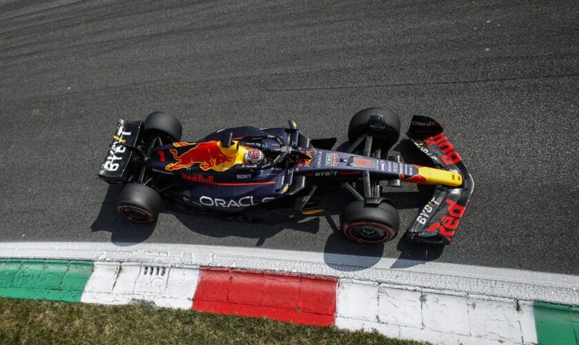 verstappen-vince-a-monza-la-decima-di-fila,-sul-podio-perez-e-sainz