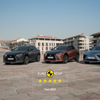 lexus-rz-ottiene-cinque-stelle-nei-test-di-sicurezza-euro-ncap