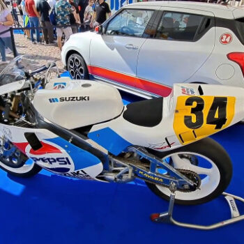 suzuki,-una-livrea-speciale-dedicata-a-kevin-schwantz