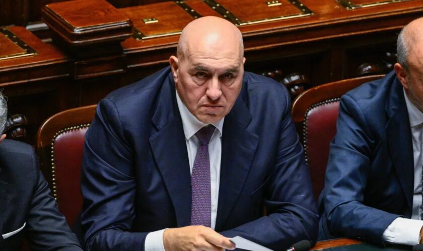 crosetto-nominera-una-commissione-indipendente-sull’uranio-impoverito