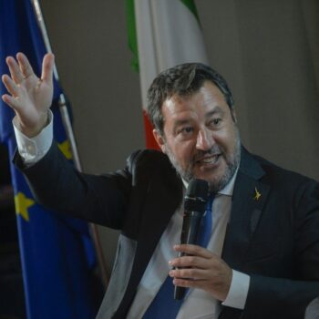 salvini-“mandare-a-casa-i-socialisti-l’unico-modo-per-cambiare-l’europa”