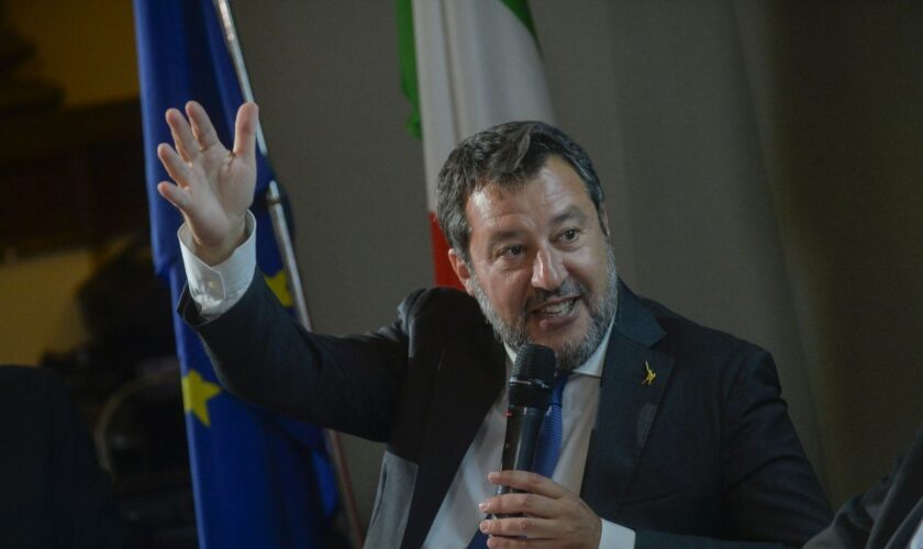 salvini-“mandare-a-casa-i-socialisti-l’unico-modo-per-cambiare-l’europa”