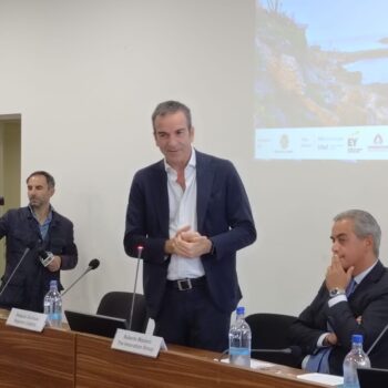 occhiuto-apre-i-lavori-del-“calabria-digital-summit”