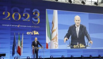 eni-festeggia-70-anni,-descalzi-“capacita-di-trasformarsi”