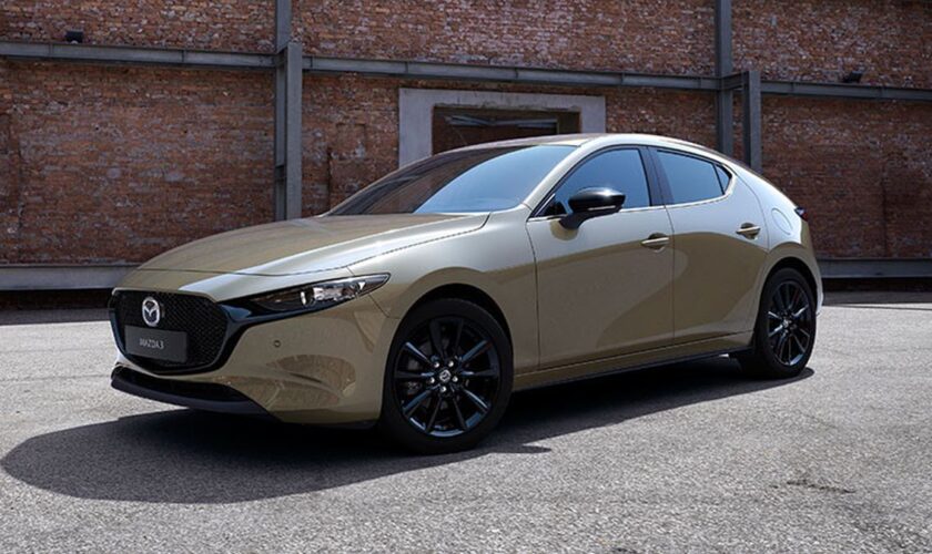 edizione-speciale-nagisa-per-la-mazda3-e-la-cx-30