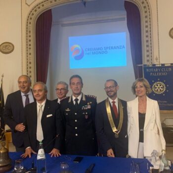 conferenza-del-generale-riccardo-galletta-al-rotary-club-palermo