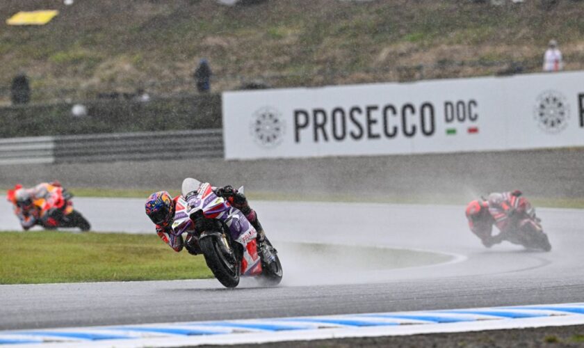 annullata-la-sprint-race-di-motogp,-in-australia-vincono-vento-e-pioggia