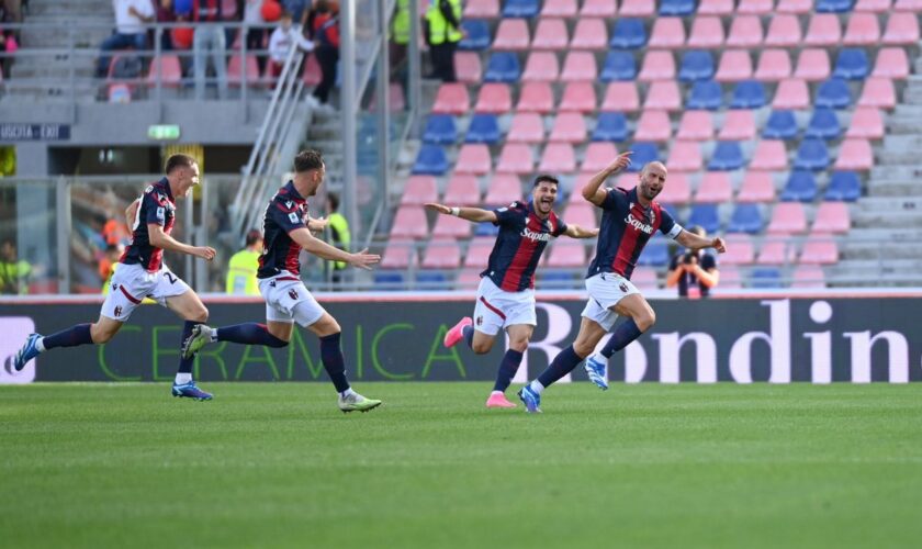 bologna-frosinone-2-1,-ferguson-e-de-silvestri-gol