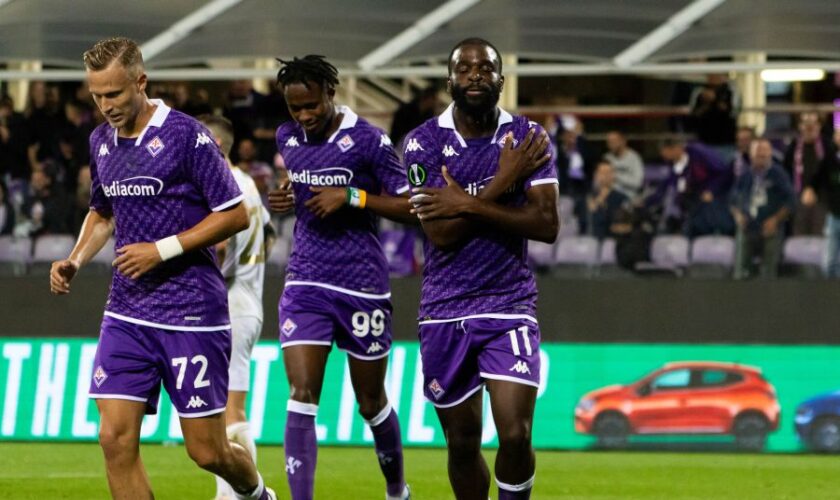 la-fiorentina-fa-6-gol-al-cukaricki-in-conference