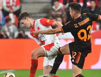 la-roma-cade-a-praga,-lo-slavia-passa-per-2-0