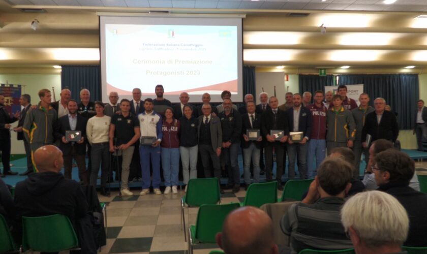 canottaggio,-a-lignano-la-fic-premia-i-protagonisti-della-stagione