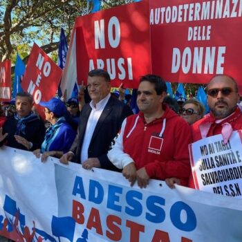 sciopero-cgil-uil-in-sicilia,-manifestazione-regionale-a-siracusa