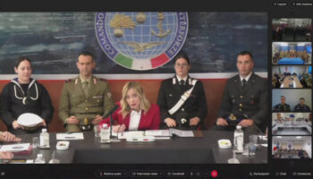 meloni-ai-militari-all’estero-“lavoriamo-tutti-al-meglio-per-l’italia”