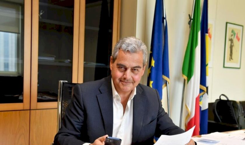 la-regione-calabria-assumera-50-nuovi-funzionari-a-tempo-indeterminato