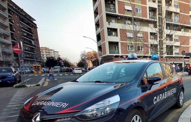 blitz-dei-carabinieri-tra-cinecitta-e-quarticciolo-a-roma,-arresti