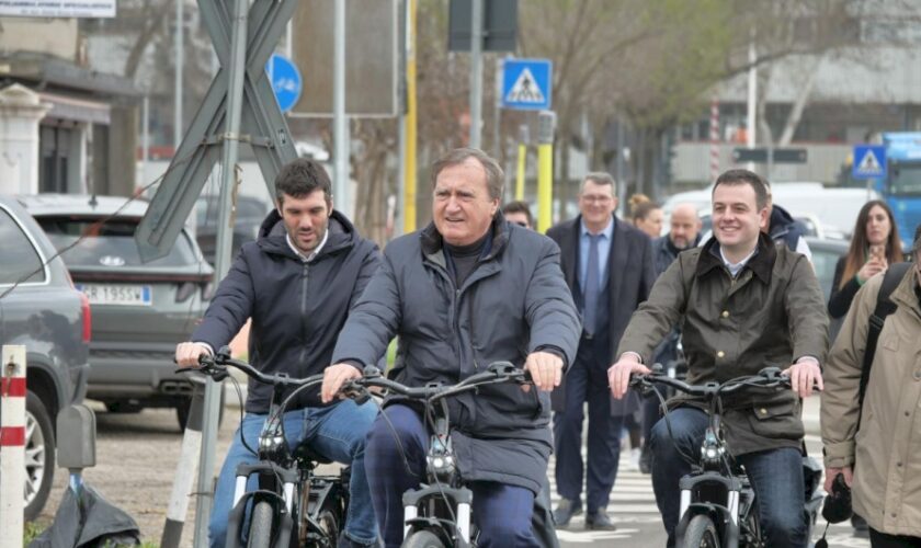 inaugurata-la-pista-ciclabile-da-marghera-a-venezia