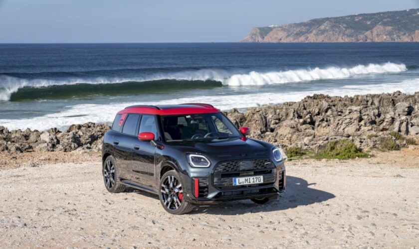 mini-john-cooper-works-countryman-offre-un-grande-piacere-di-guida